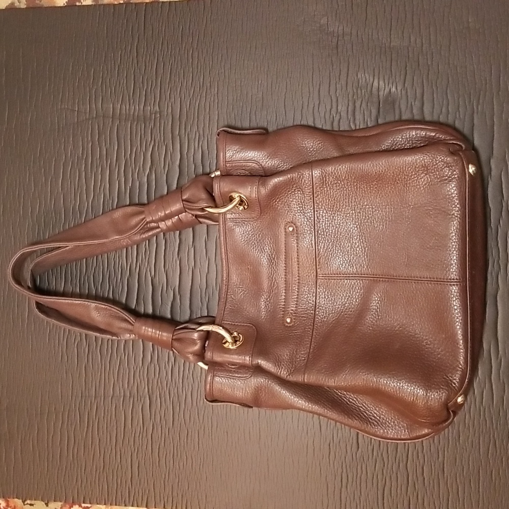B. Makowsky Leather shoulder bag - Picture 2 of 9